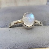 Silver 925 ring with set Moonstone size 7
