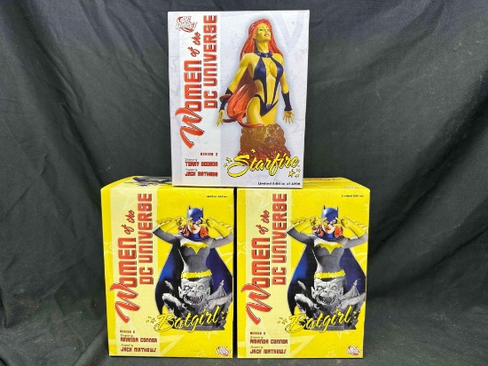 Woman of the DC Universe Batgirl and Starfire Limited Cold Cast Porcelain Busts