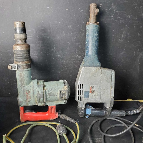 2 hammer drills Bosch 0611305034 Hilti TE72