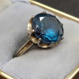 10kt White Gold With Set Blue Topaz Gemstone 5.01g Ring Size 6