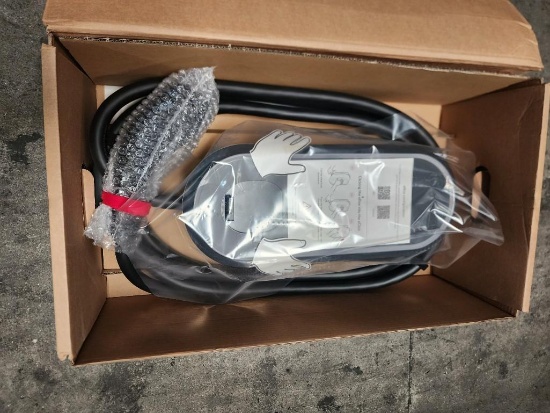 innogy ebox ev charging cable looks NIB