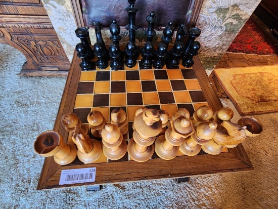 Wooden chess set and board Oversized pieces