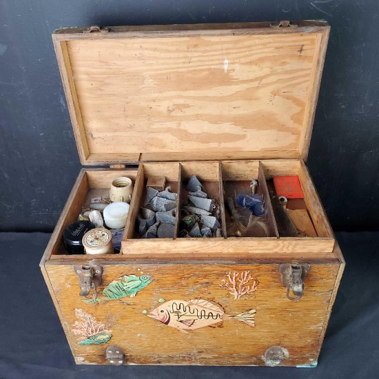 Vintage Hoffmans wooden tackle box handle is broke with tackle hooks line weights lures etc.fmans