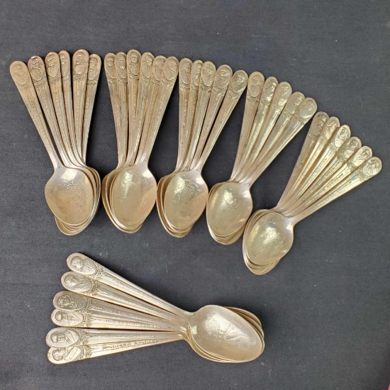 Lot of approx 34 Wm Rodgers MFG.CO presidential souvenir silverplate spoons