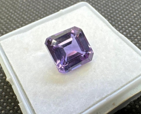 Square Cut Purple Sapphire Gemstone Sparkling Stunner 4.75ct