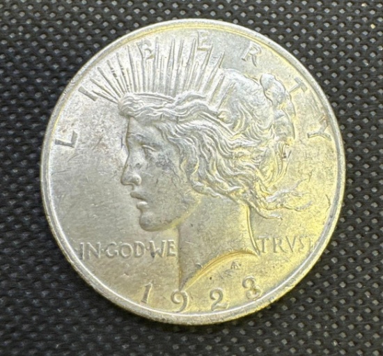 1923 Silver Peace Dollar 90% Silver Coin 0.94 Oz