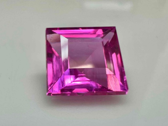 8.1 Square Cut Pink Sapphire Gemstone Sparkling Beauty