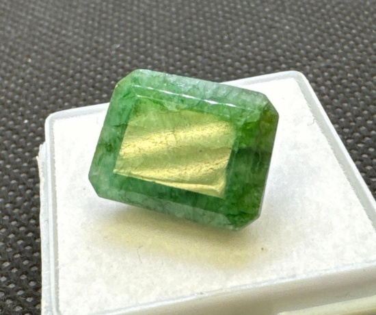 Emerald Cut Green Emerald Gemstone 12.05 CT
