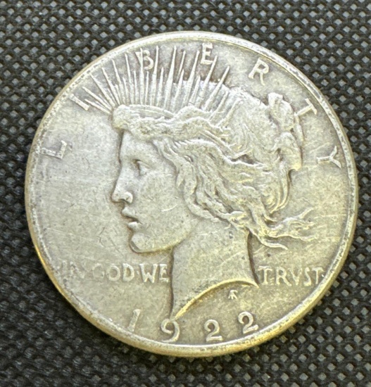 1922-S Silver Peace Dollar 90% Silver Coin 0.93 Oz