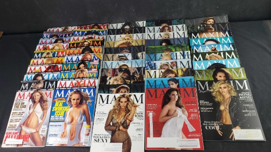 Box of approx. 50 Maxim adult magazines 2000s