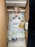 Vintage Franklin Heirloom Porcelain 17