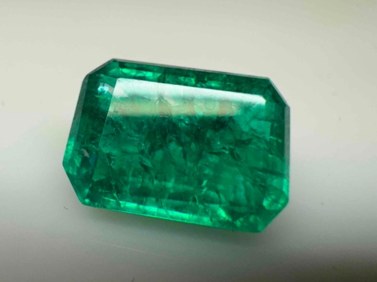 9.6ct Emerald Cut Emerald Gemstone