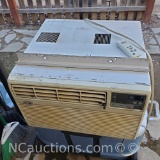 4 Air conditioner units Frigidaire Hampton Bay LG