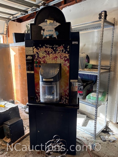 popcorn vending machine powers on