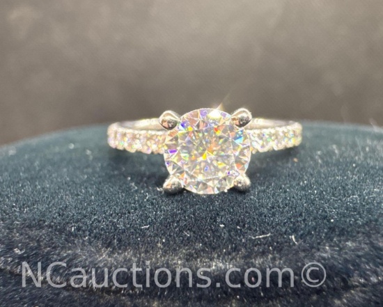 Silver 925 Moissanite Diamond Ring 2.59 Grams Size 6.5