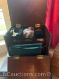shoe shine and jewelry box