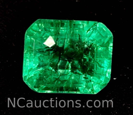 8ct Emerald cut Emerald Gemstone