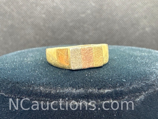 14k Gold Ring 3.34 Grams Size 6