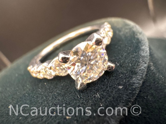 Sterling Silver Moissanite Diamond Ring 3.38 Grams Size 7.5