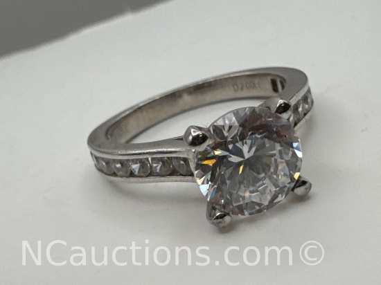 Sterling Silver Moissanite Diamond Ring 3.61 Grams Size 7