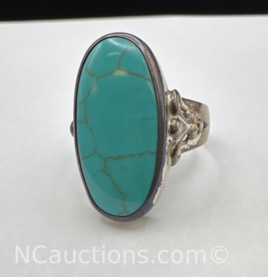 Turquoise And Sterling Silver Ring 6.93 Grams Size 8