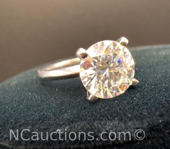 Sterling Silver Diamond Moissanite Ring Size 8