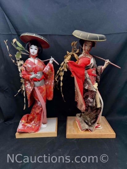 Pair of Vintage 18in Japanese Nishi Geisha Dolls