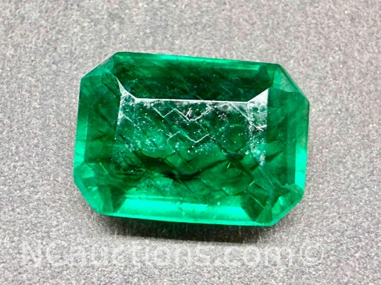 9.6ct Emerald cut Emerald Gemstone