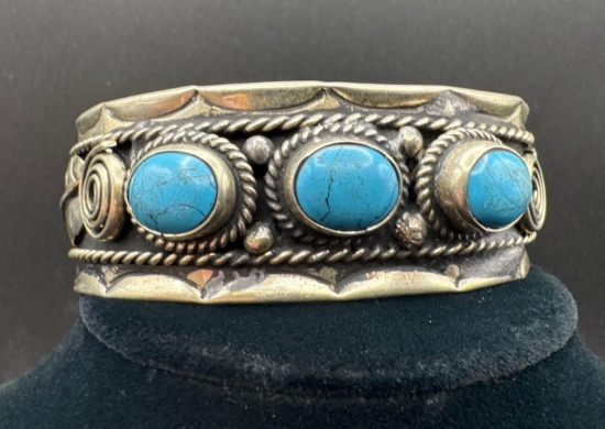 Turquoise Cuff Bracelet 38 Grams