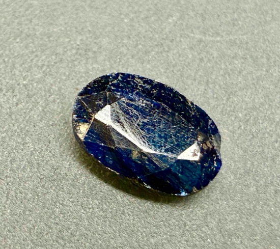 7.6ct Oval Cut Blue Sapphire gemstone
