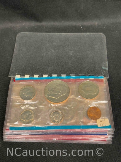 Collection of Assorted Coins 1970s-1980s Quarters, Half Dollars more