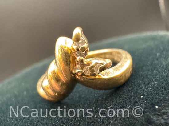 14k Gold Diamond Ring 3.28 Grams Size 3.5