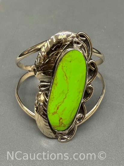 Green Turquoise Native American Navajo Cuff Bracelet