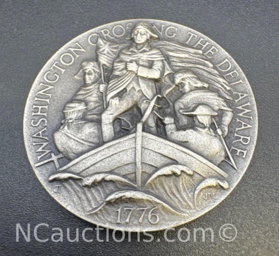 1776 Washington Crossing The Delaware Sterling Silver Coin 36. Grams