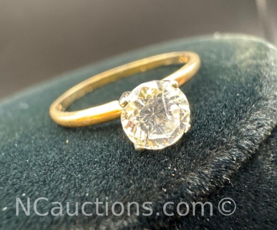 10k Gold Cz Ring 1.08 Grams Size 5.5