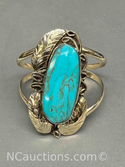 Turquoise Native American Navajo Cuff Bracelet