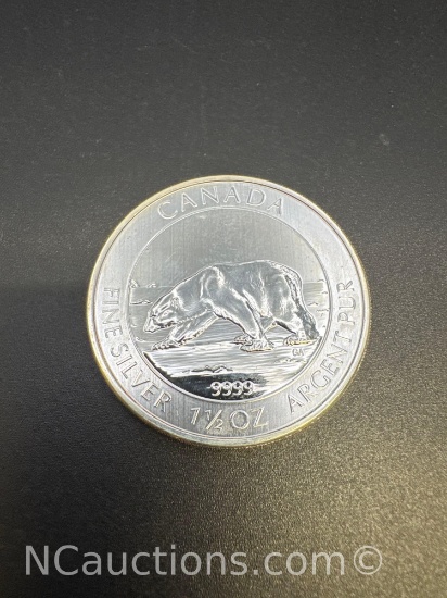2013 Canadian Polar bear 1 1/2 Troy Oz .9999 Fine Silver Bullion Coin