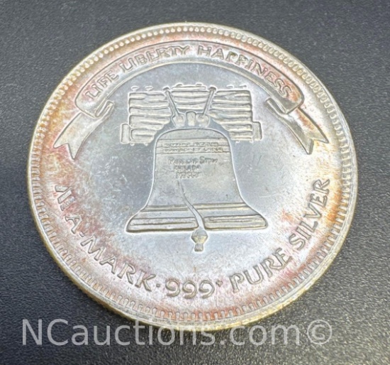 1986 A-Mark 1 Troy Oz .999 Fine Silver Eagle Bullion Coin