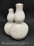 Chinese Grayish-white Crackle Glaze Porcelain Double-gourd Form Double Vase