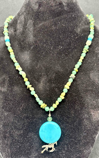 Turquoise Necklace 35g Total