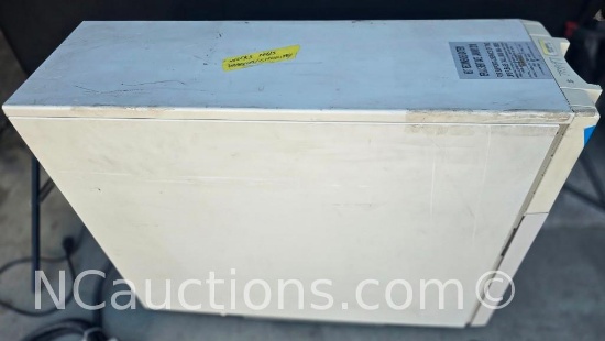 Toshiba 1600 EP Series UPS Uninterruptible Power Supply System