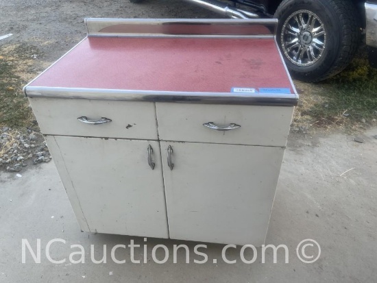 Vintage kitchen cabinet 12 - Visalia
