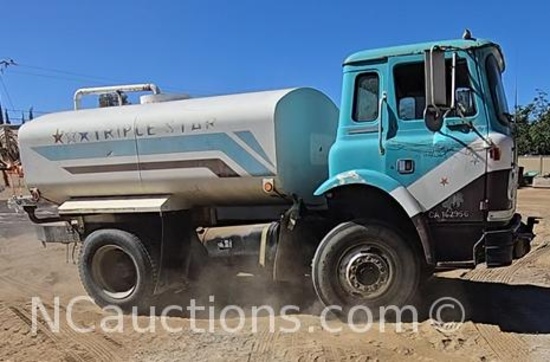 1984 International CO-1850B Truck, VIN # 2hsnfugn2ecb10653 Water Truck Offroad export or dealer only