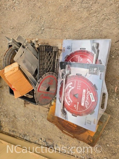 Pallet of new and used 14in saw blades Concrete