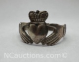 Sterling Silver Hands Holding Heart Ring 3 Grams Size 10