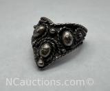 Sterling Silver Ring 6 Grams Size 5