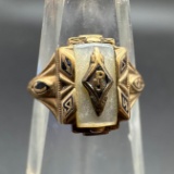 10k Gold Class Ring 3.9 Grams Size 6 Grams