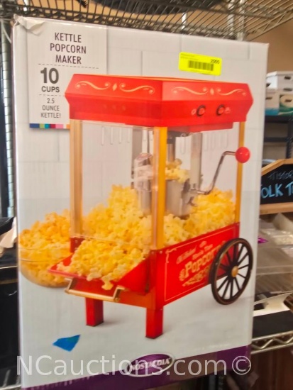 Popcorn maker in packaging