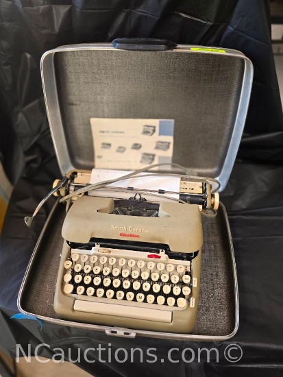 Smith Corona Small Electra 12 Typewriter