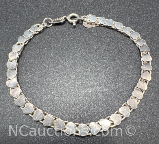 Sterling Silver Heart Link Bracelet 6 Grams